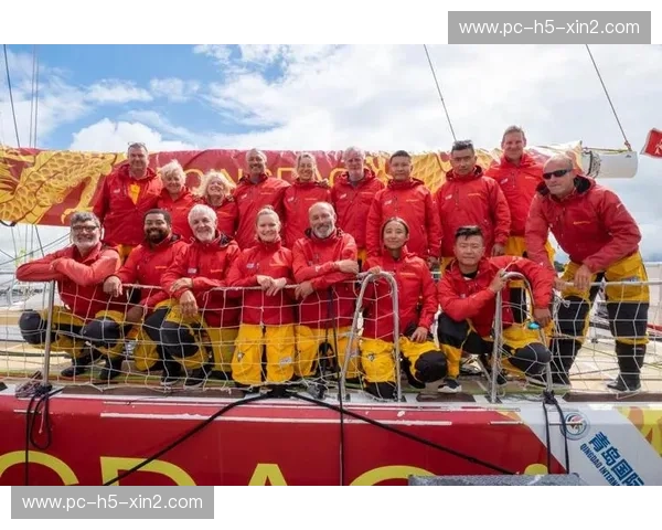 跨越太平洋的红色羁绊：当休斯顿火箭遇见上海大鲨鱼，不只是篮球那么简单